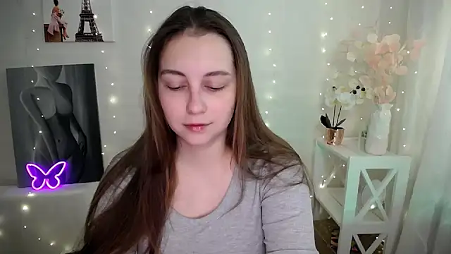 SweetPrincess  online show from 04/14/26, 05:46