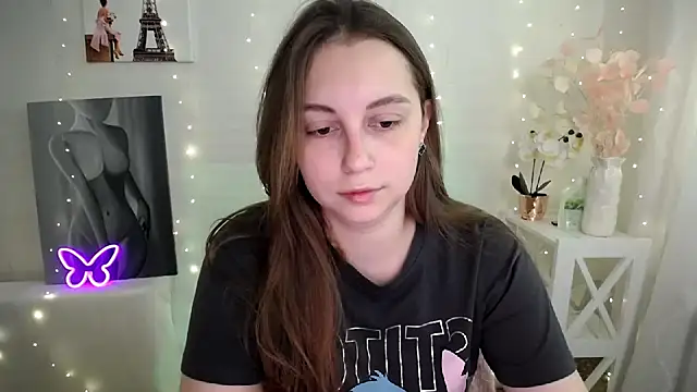 Snapshot of SweetPrincess_ chatting on 05/06/26, 05:35 SweetPrincess online show from 05/06/26, 05:35