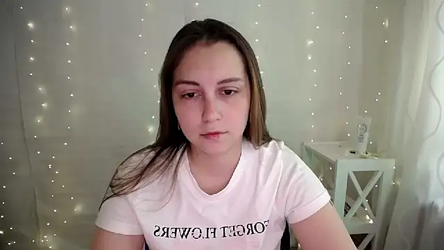 Snapshot of SweetPrincess_ chatting on 05/08/26, 05:35 SweetPrincess online show from 05/08/26, 05:35