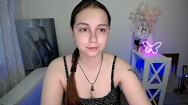 Snapshot of SweetPrincess_ chatting on 05/22/26, 05:36 SweetPrincess online show from 05/22/26, 05:36
