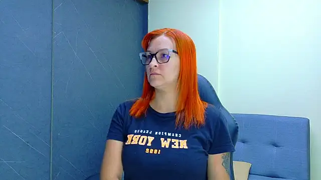 Snapshot of Britney_taylor_ chatting on 03/18/26, 08:12 Britney taylor online show from 03/18/26, 08:12