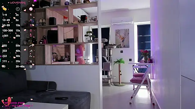 Snapshot of _alleyesonme_ chatting on 03/07/25, 01:51 alleyesonme online show from 03/07/25, 01:51