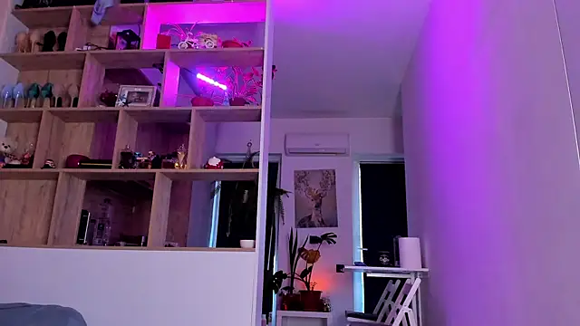 Snapshot of _alleyesonme_ chatting on 09/23/25, 02:53 alleyesonme online show from 09/23/25, 02:53