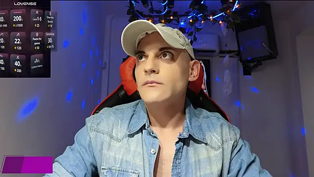 Snapshot of smangels chatting on 01/26/25, 10:24 smangels online show from 01/26/25, 10:24