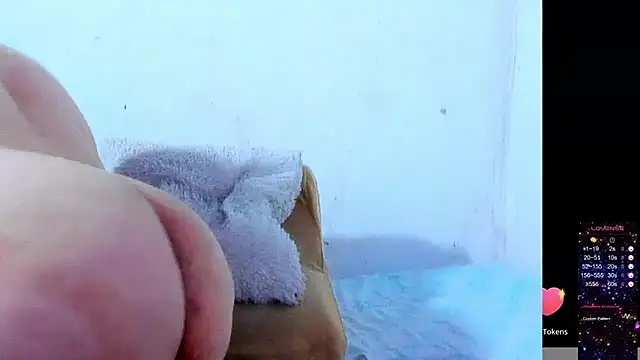 Snapshot of BBW_Michelle chatting on 10/30/25, 02:46 BBW Michelle online show from 10/30/25, 02:46