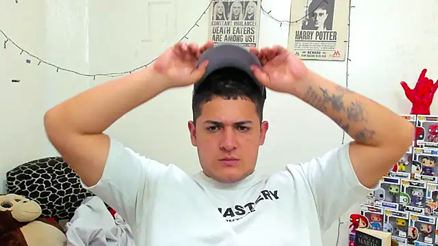 ney 22 online show from 01/14/25, 02:29