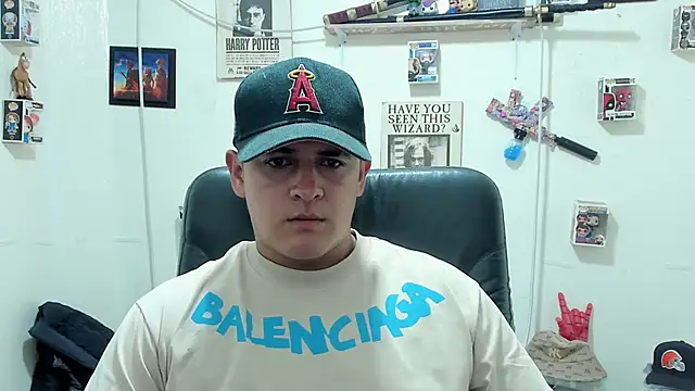 ney 22 online show from 09/19/25, 04:36