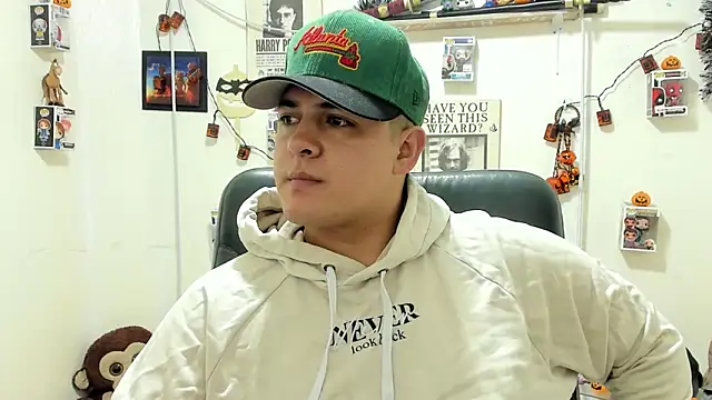 ney 22 online show from 10/18/25, 02:18