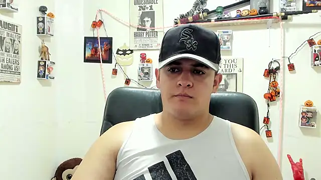 ney 22 online show from 10/26/25, 10:47