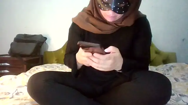 insatiableeee online show from 03/05/26, 09:11