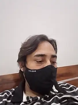 Snapshot of sunnyrockindia chatting on 11/15/25, 03:52 sunnyrockindia online show from 11/15/25, 03:52