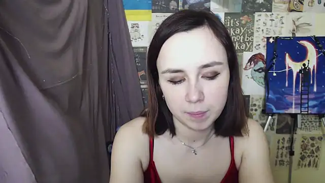 VeryVeryVeryShy  online show from 03/08/25, 10:43