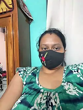 Snapshot of your_maahi chatting on 05/11/26, 02:56 your maahi online show from 05/11/26, 02:56