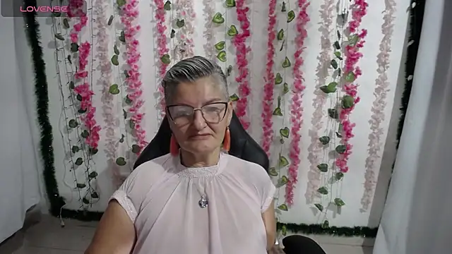 bety-cum2 online show from 02/07/25, 11:12