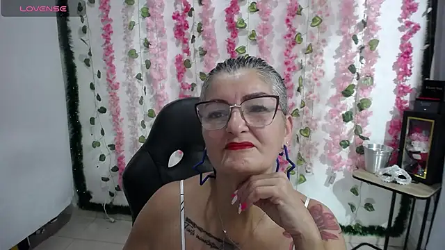 bety-cum2 online show from 02/20/25, 09:11