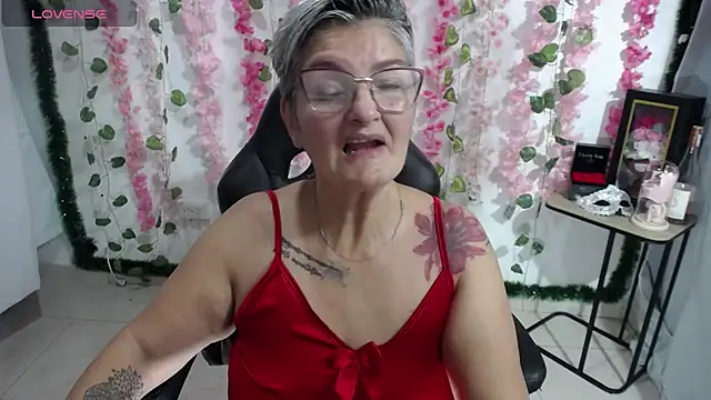 bety-cum2 online show from 03/04/25, 09:29