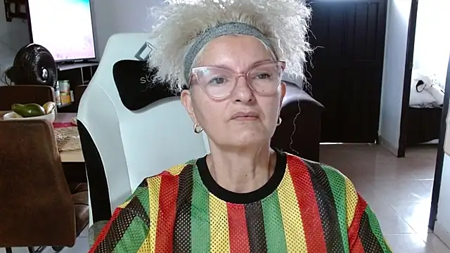 bety-cum2 online show from 02/04/26, 03:07