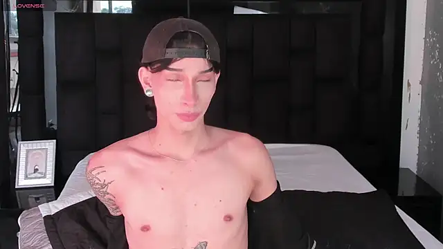 AndyWiilliams online show from 02/28/25, 08:39