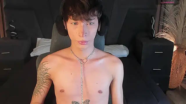 AndyWiilliams online show from 04/09/26, 09:09