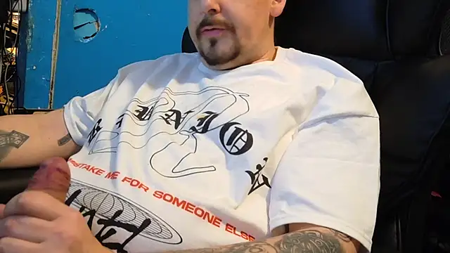 Snapshot of faded206 chatting on 01/07/26, 04:31 faded206 online show from 01/07/26, 04:31