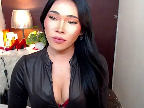 Ur Fantastic Lina online show from 03/30/26, 05:25