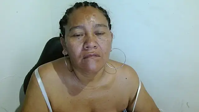 katia mature online show from 02/05/25, 09:36