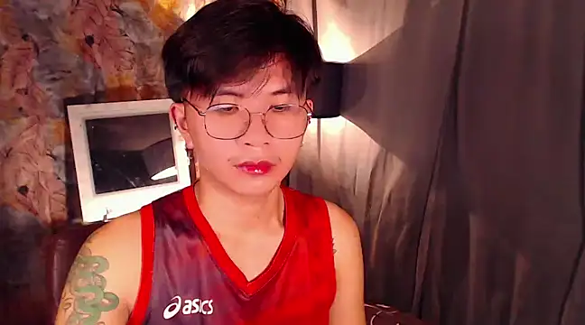 Snapshot of Sexy_Handsome_Drex chatting on 12/02/24, 10:50 Sexy Handsome Drex online show from 12/02/24, 10:50