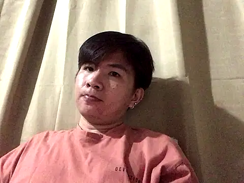 Snapshot of Sexy_Handsome_Drex chatting on 09/26/25, 03:38 Sexy Handsome Drex online show from 09/26/25, 03:38