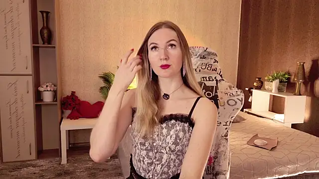 Hello Lisha online show from 04/13/26, 09:04