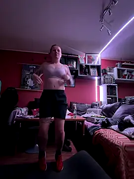 Snapshot of wetgerman_2 chatting on 11/30/25, 03:05 wetgerman 2 online show from 11/30/25, 03:05