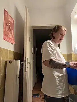 wetgerman 2 online show from 04/09/26, 08:03