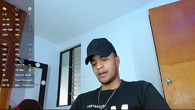 Bigcock 21cm  online show from 02/25/25, 01:50