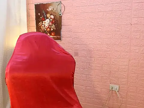 Snapshot of Mast3rOfDesire chatting on 01/28/25, 07:32 Mast3rOfDesire online show from 01/28/25, 07:32