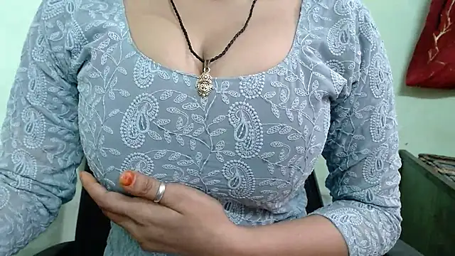 Snapshot of sweet-alia chatting on 09/14/25, 11:53 sweet-alia online show from 09/14/25, 11:53