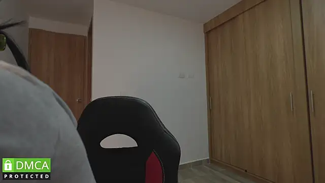 Dubois Amy online show from 11/09/25, 12:42