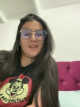 Snapshot of SWEETLILY18 chatting on 01/23/25, 09:18 SWEETLILY18 online show from 01/23/25, 09:18