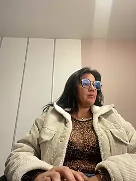 Snapshot of SWEETLILY18 chatting on 01/29/25, 02:10 SWEETLILY18 online show from 01/29/25, 02:10