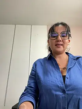 Snapshot of SWEETLILY18 chatting on 02/24/25, 02:26 SWEETLILY18 online show from 02/24/25, 02:26