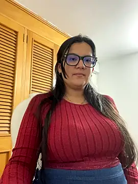 Snapshot of SWEETLILY18 chatting on 11/27/25, 09:39 SWEETLILY18 online show from 11/27/25, 09:39