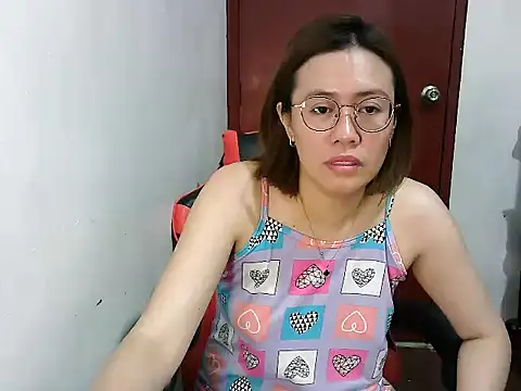 crizzybel online show from 02/14/25, 06:51