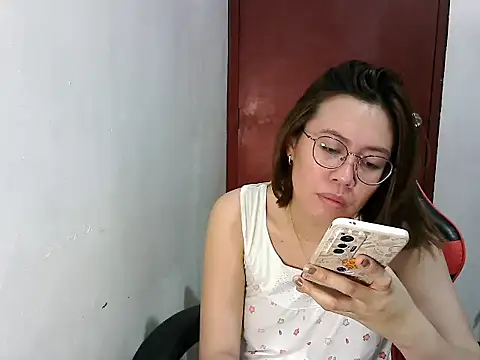 crizzybel online show from 02/15/25, 09:15