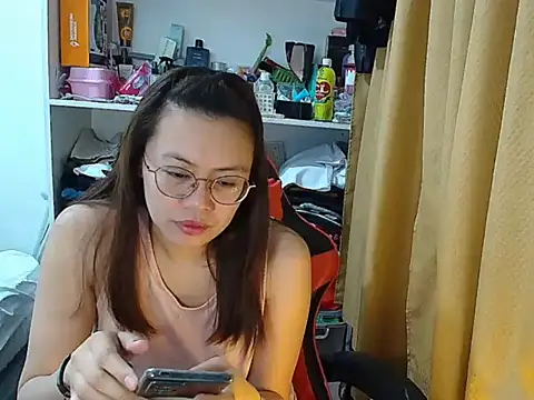 crizzybel online show from 02/02/26, 03:44