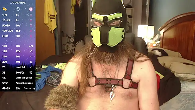 Snapshot of kinkywolf429 chatting on 06/14/26, 10:01 kinkywolf429 online show from 06/14/26, 10:01