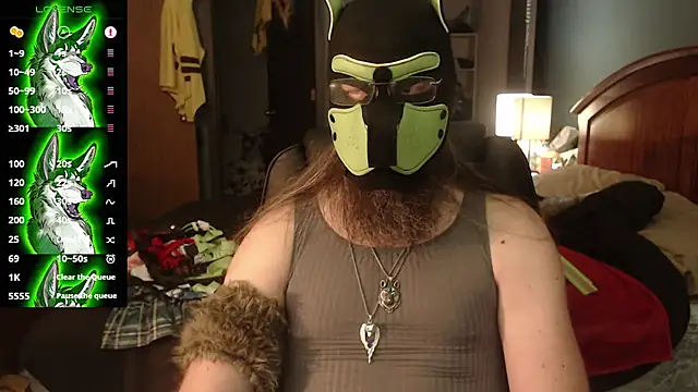 Snapshot of kinkywolf429 chatting on 07/13/26, 05:27 kinkywolf429 online show from 07/13/26, 05:27