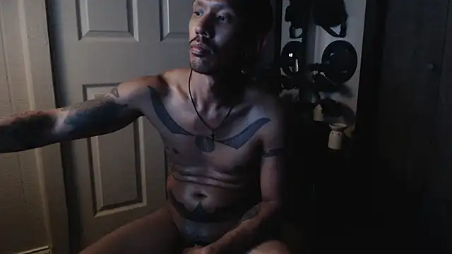 Snapshot of inc25cb@xh chatting on 02/04/25, 04:59 inc25cbxh online show from 02/04/25, 04:59