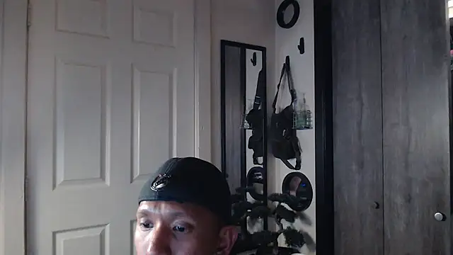 Snapshot of inc25cb@xh chatting on 03/03/25, 06:37 inc25cbxh online show from 03/03/25, 06:37