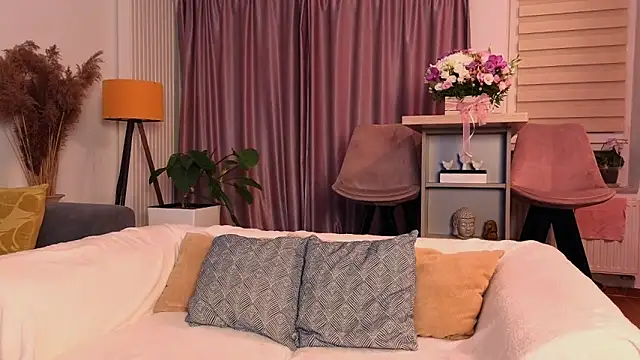 MayaCroft online show from 02/16/26, 05:42