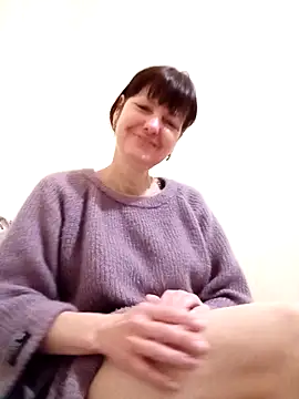 TiAmorre online show from 02/10/25, 09:58