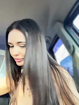 Snapshot of PrincessaHill_ chatting on 01/15/25, 11:43 PrincessaHill online show from 01/15/25, 11:43