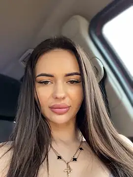 Snapshot of PrincessaHill_ chatting on 01/23/25, 10:32 PrincessaHill online show from 01/23/25, 10:32